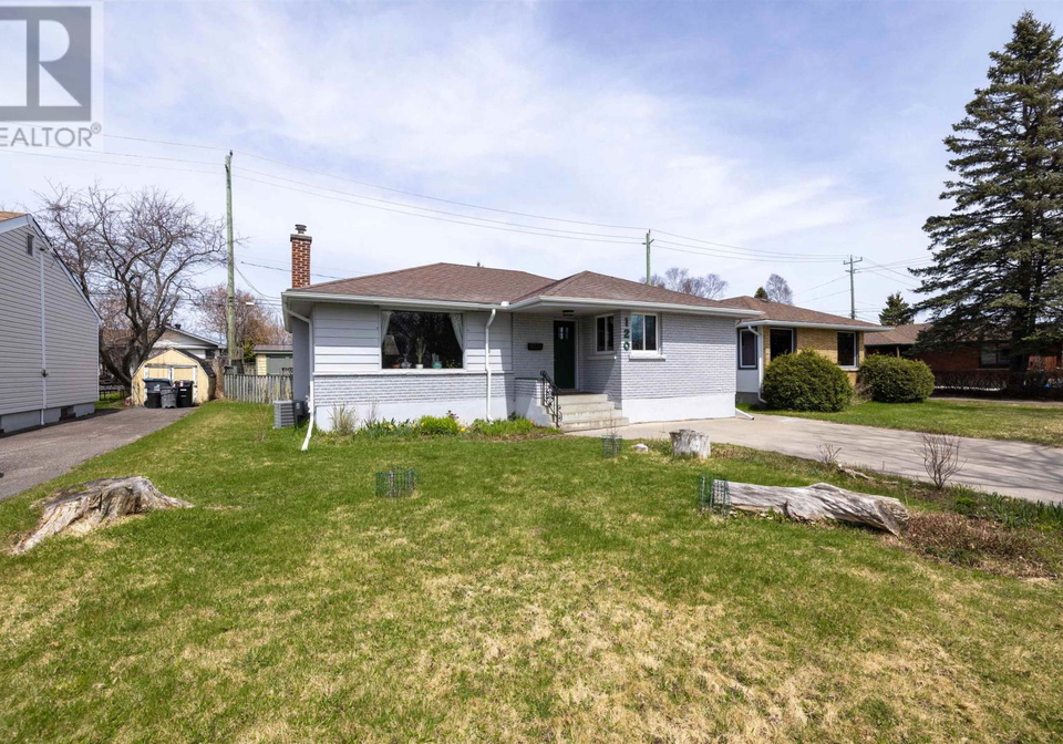 120-robinson-drive-thunder-bay-ontario-tb2601328