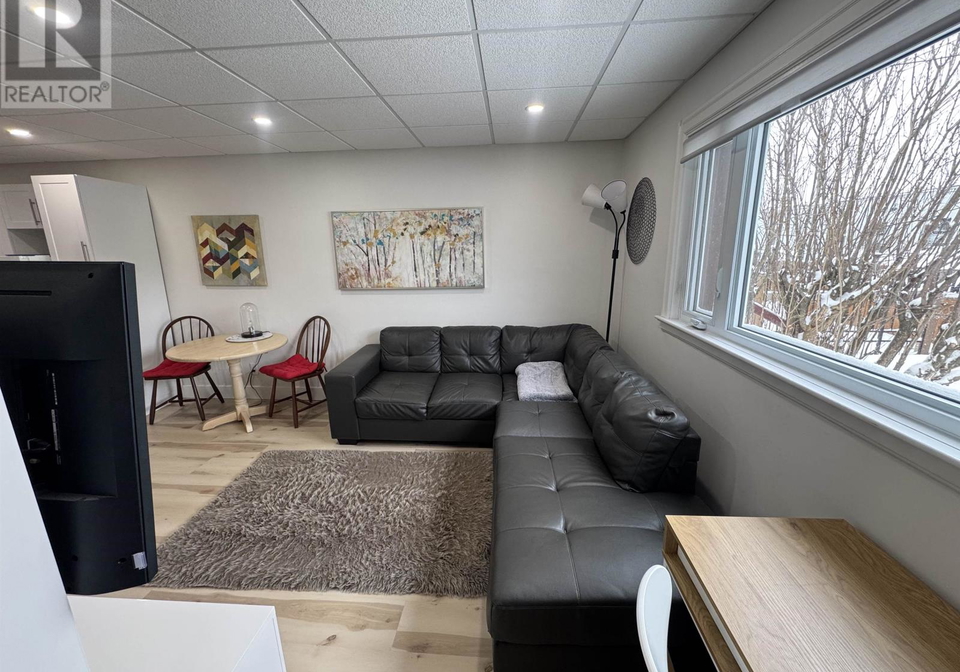 84-machar-avenue-thunder-bay-ontario-tb2601346