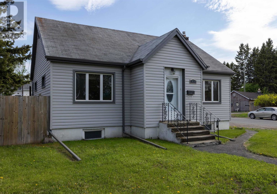 1418-frederica-st-w-thunder-bay-ontario-tb2601347