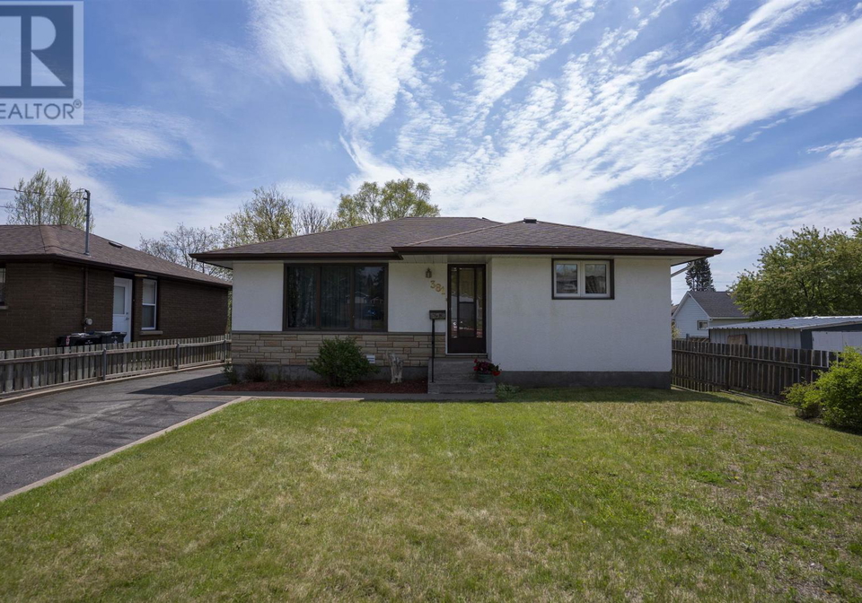 381-hallam-street-thunder-bay-ontario-tb2601351