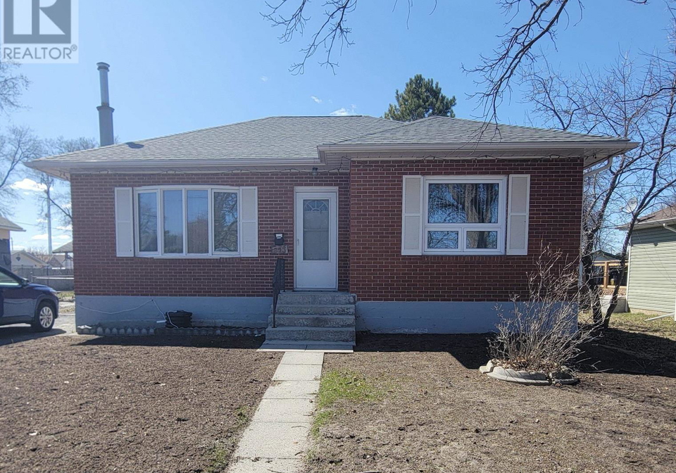 813-phair-avenue-fort-frances-ontario-tb2601358