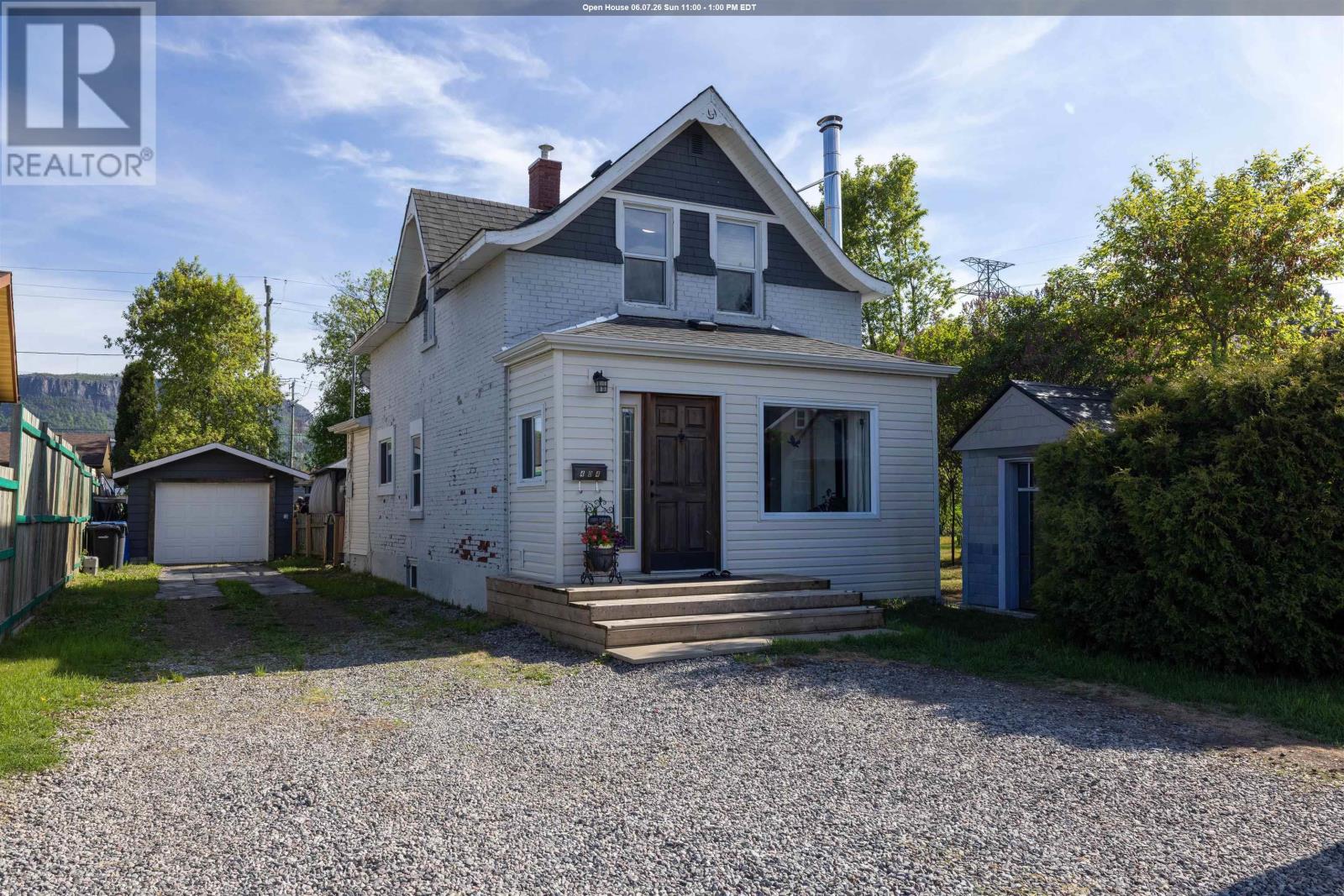 404-amelia-street-w-thunder-bay-ontario-tb2601370