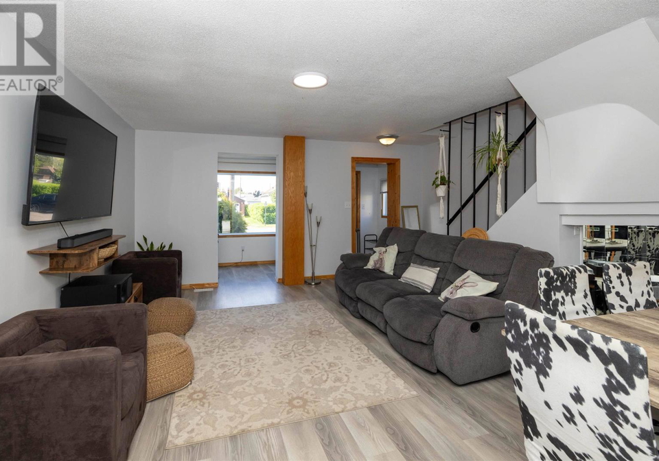 404-amelia-street-w-thunder-bay-ontario-tb2601370