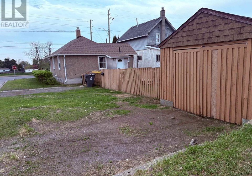 58-balsam-street-thunder-bay-ontario-tb2601374