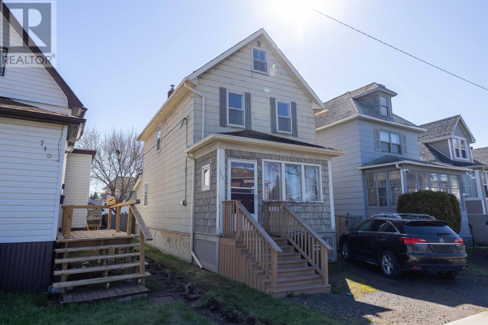 708-mcleod-street-thunder-bay-ontario-tb2601472