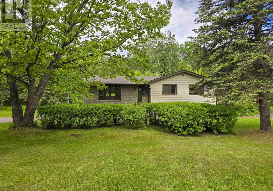 691-nicholetts-road-thunder-bay-ontario-tb2601533