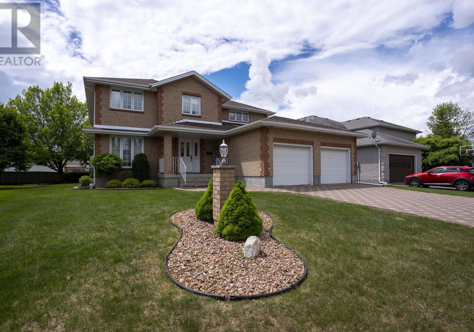205-kusznier-crescent-thunder-bay-ontario-tb2601604