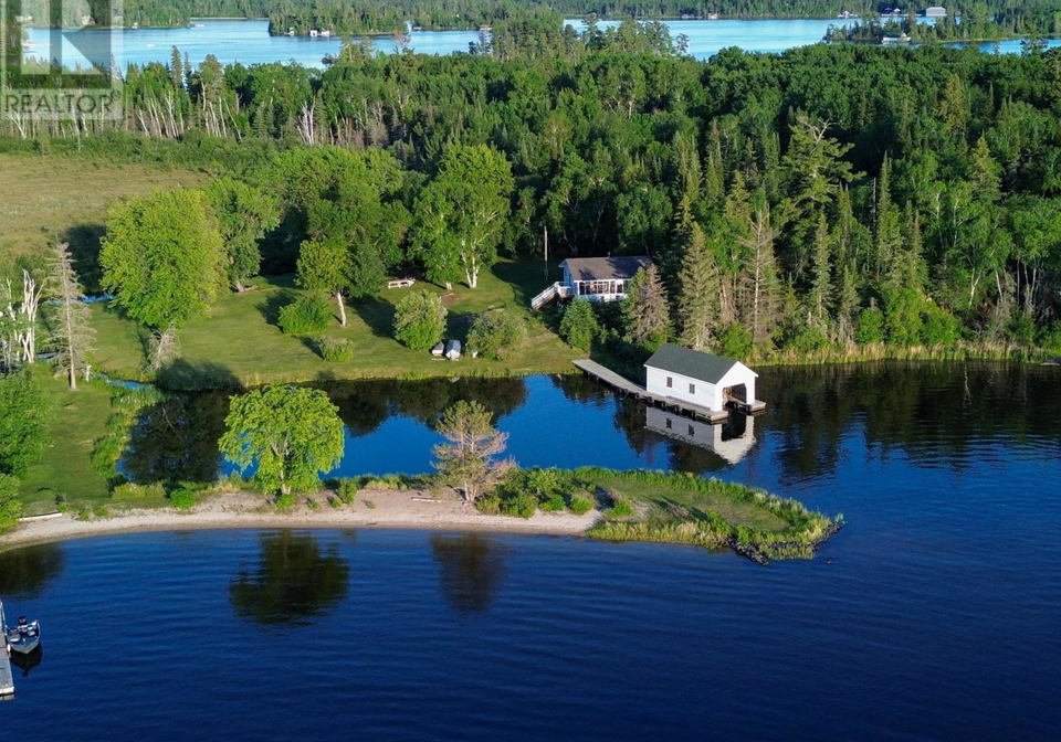 440-coney-island-436-444-coney-island-kenora-ontario-tb2601627