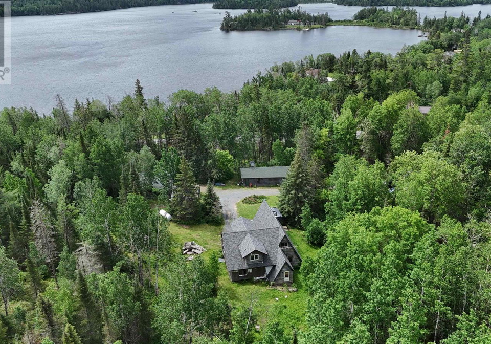 242-road-longbow-lake-ontario-tb2601666