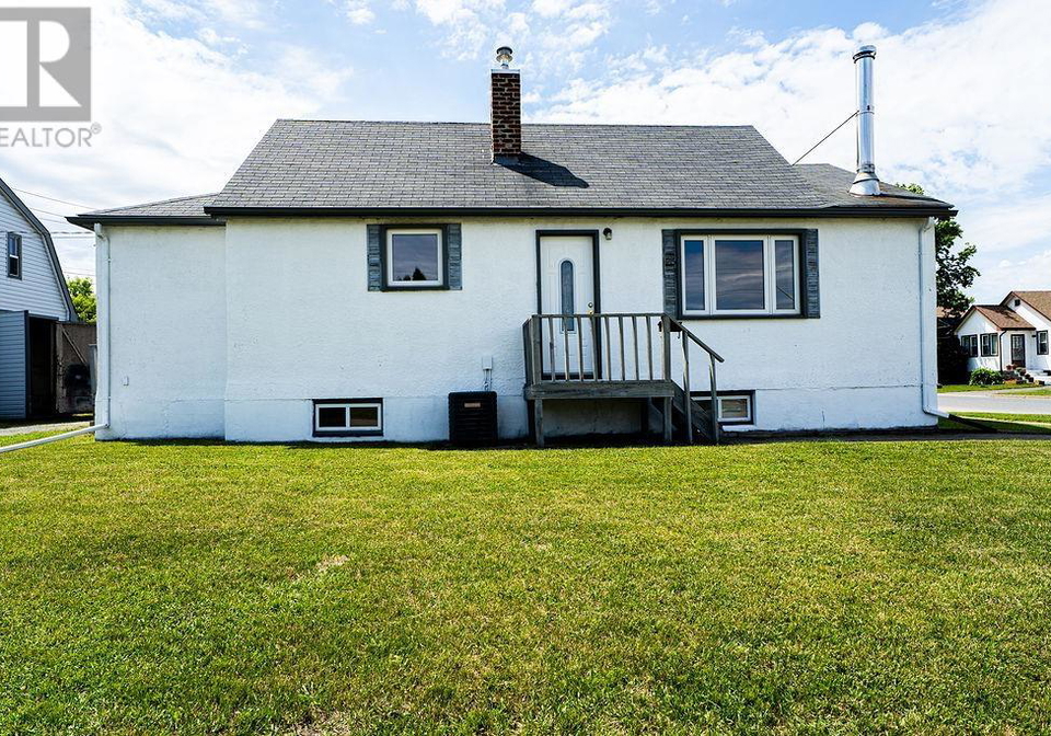 600-mary-st-w-thunder-bay-ontario-tb2601687