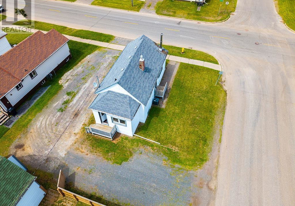 600-mary-st-w-thunder-bay-ontario-tb2601687