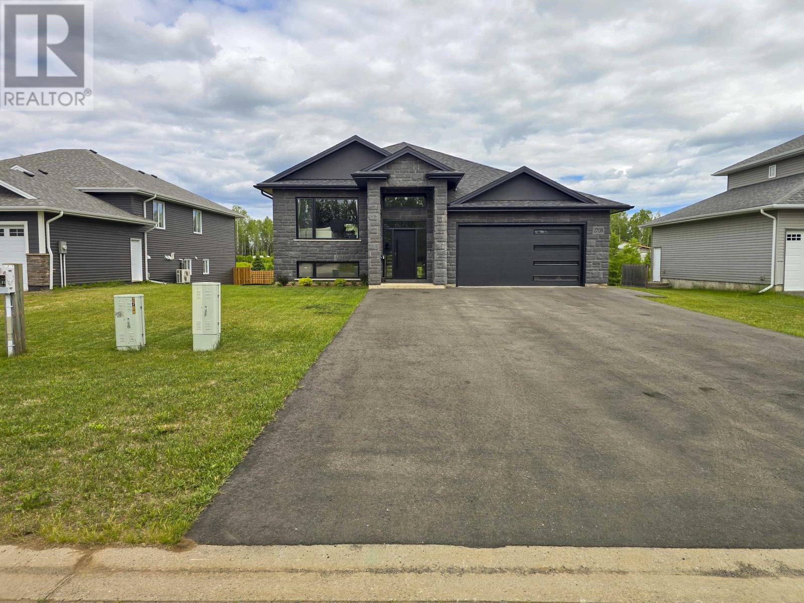 2708-king-georges-park-dr-thunder-bay-ontario-tb2601689