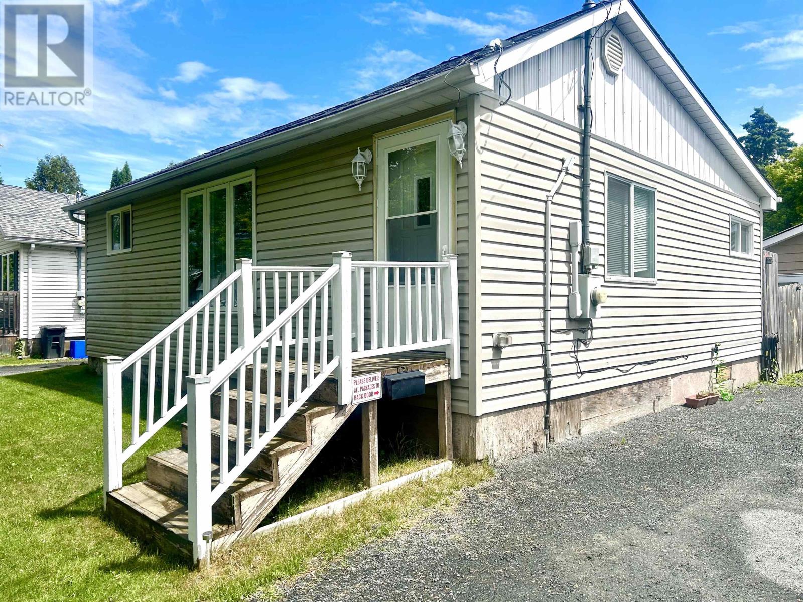 1018-cornwall-avenue-north-fort-frances-ontario-tb2601690
