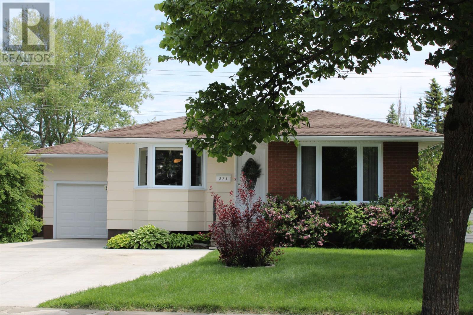 273-fairbank-place-thunder-bay-ontario-tb2601697