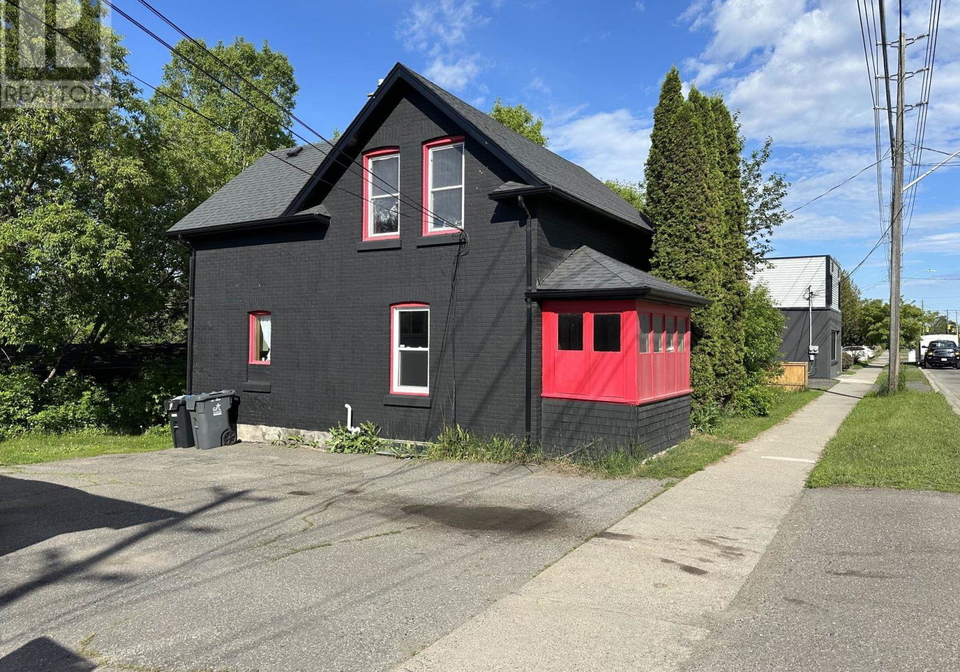 520-van-norman-street-thunder-bay-ontario-tb2601701