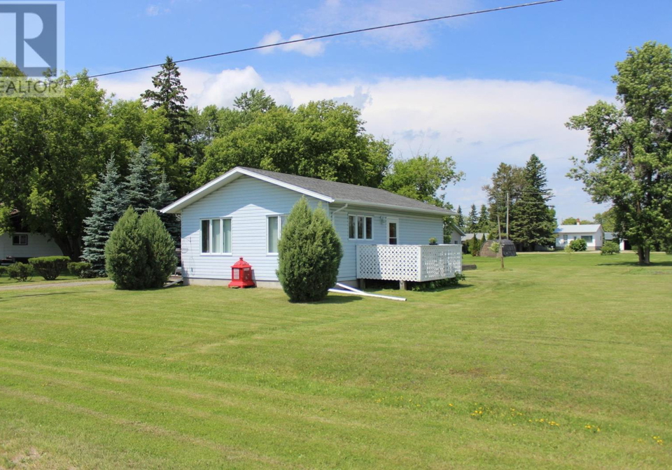 705-707-lorena-street-rainy-river-ontario-tb2601819