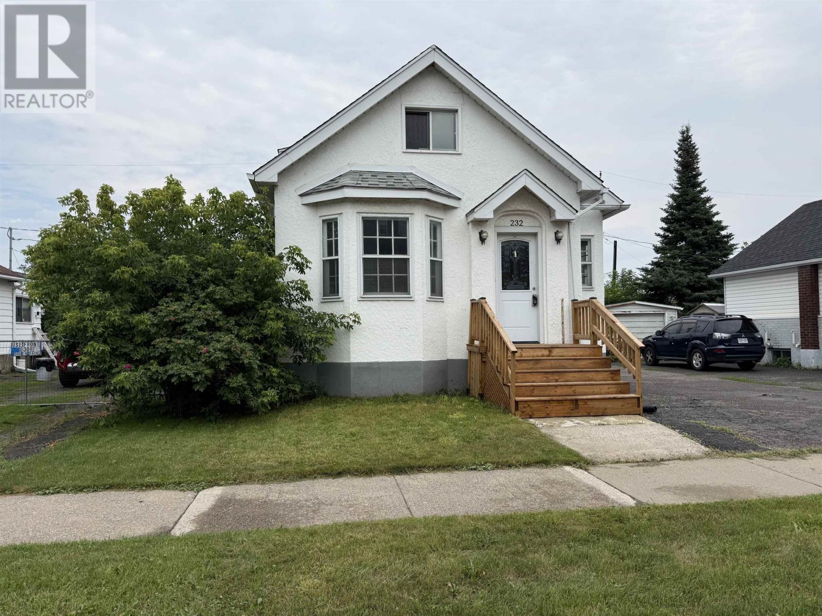 232-mckellar-street-s-thunder-bay-ontario-tb2602159