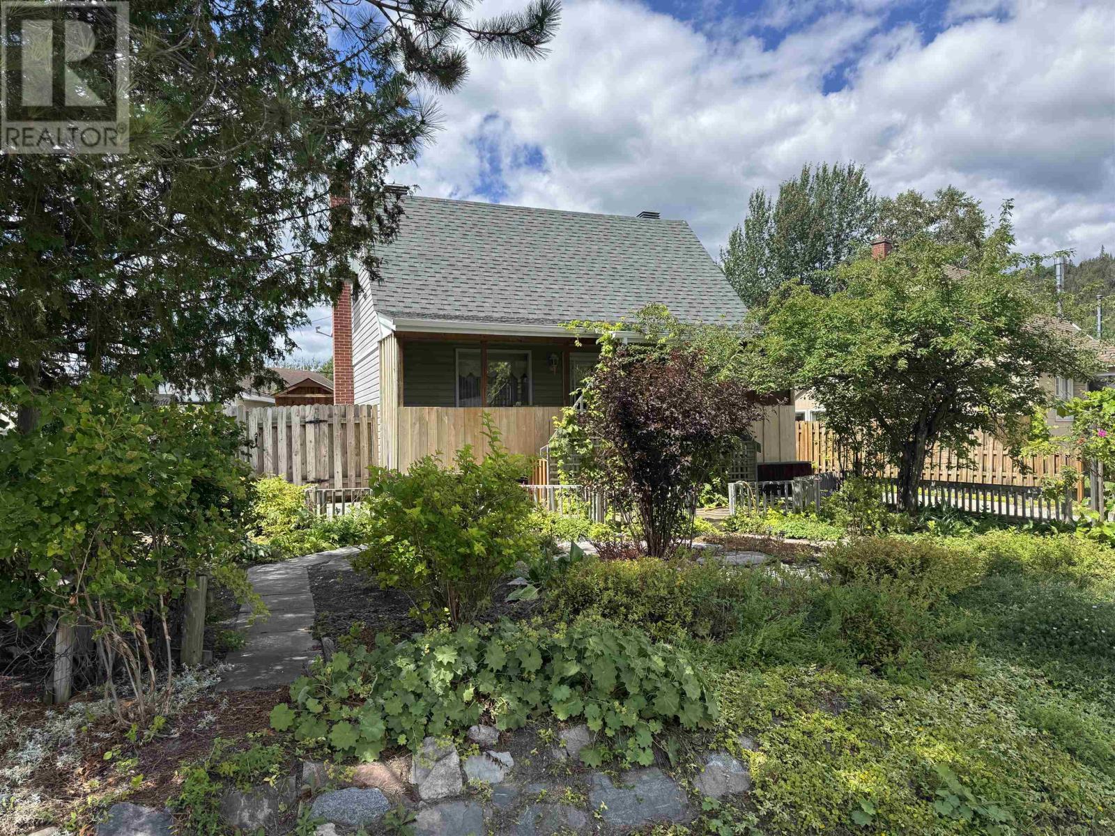 20-heron-drive-manitouwadge-ontario-tb2602265