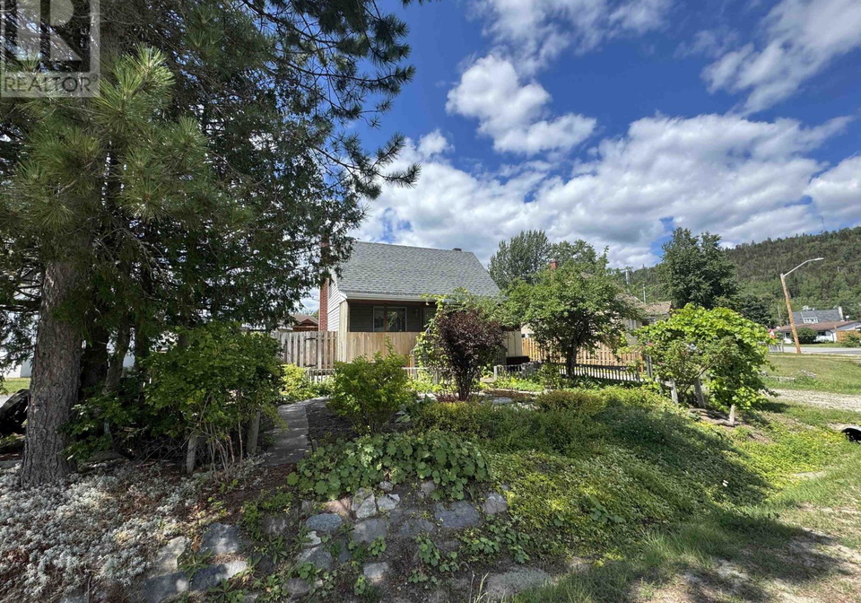 20-heron-drive-manitouwadge-ontario-tb2602265