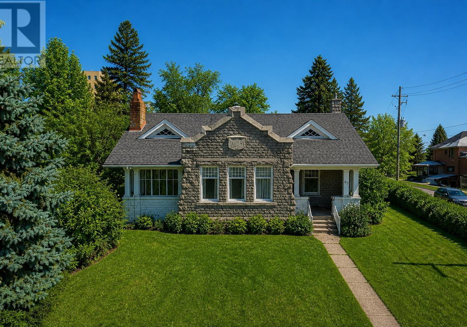 43-summit-avenue-thunder-bay-ontario-tb2602272