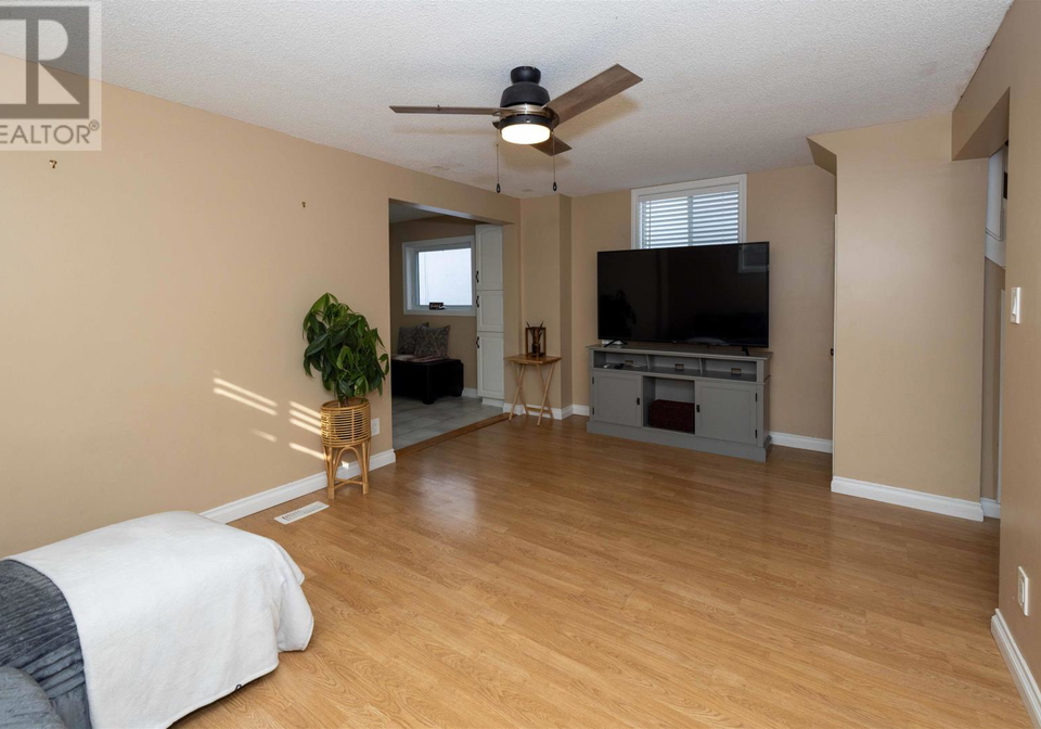 129-heron-street-thunder-bay-ontario-tb2602285