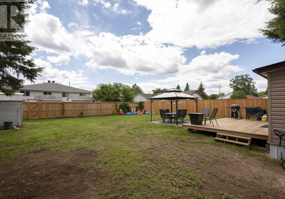 825-newport-avenue-thunder-bay-ontario-tb2602296