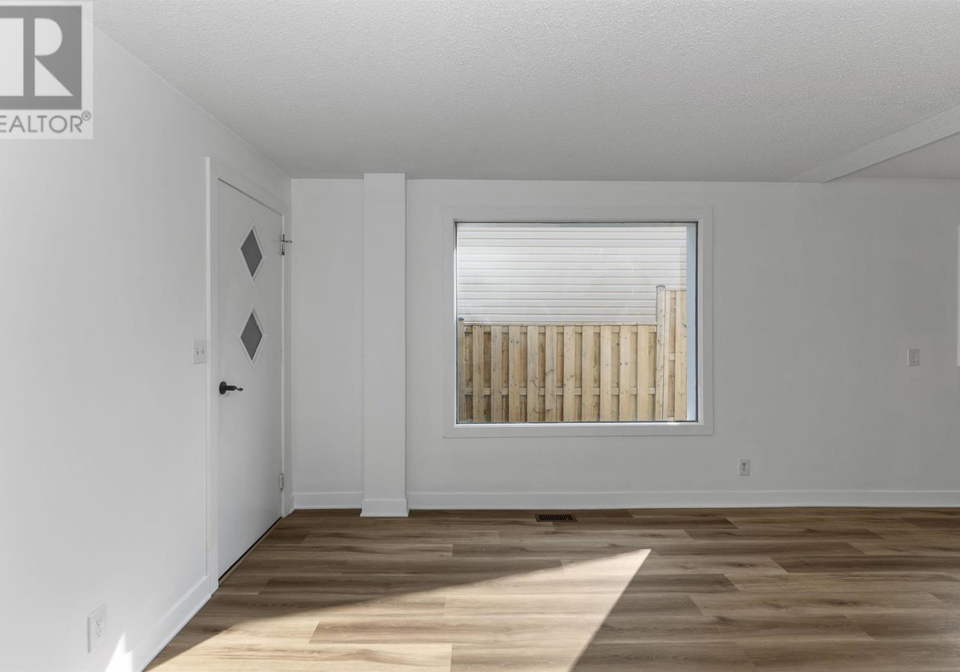 92-jean-street-thunder-bay-ontario-tb2602300