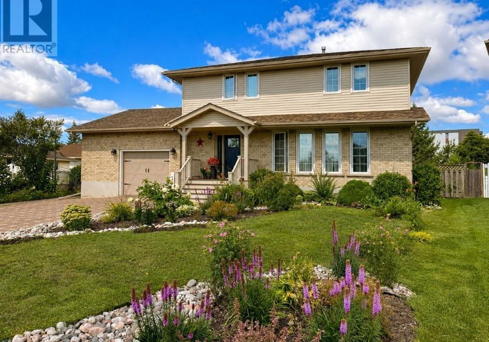 108-flamingo-drive-thunder-bsy-ontario-tb2602481