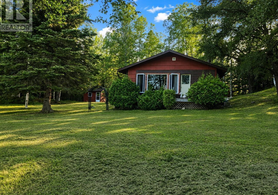 0-cranberry-is-shebandowan-ontario-tb2602488