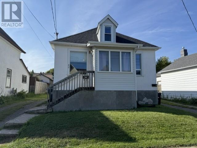 42st-thunder-bay-ontario-tb2602510