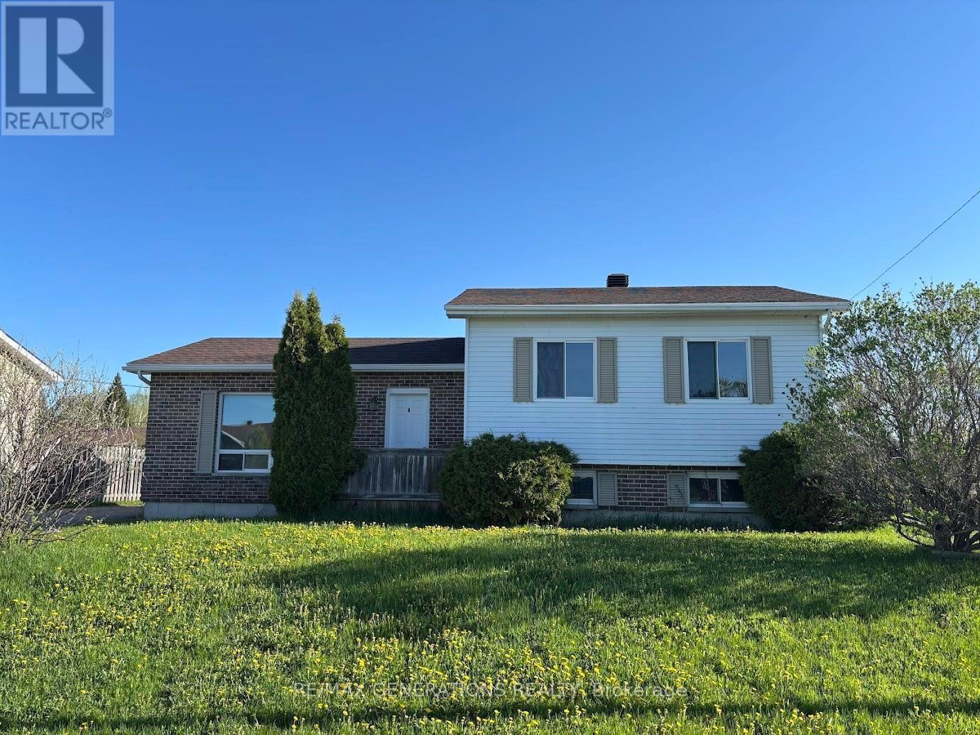 31-brooks-street-manitouwadge-tb-73-ontario-x13244482
