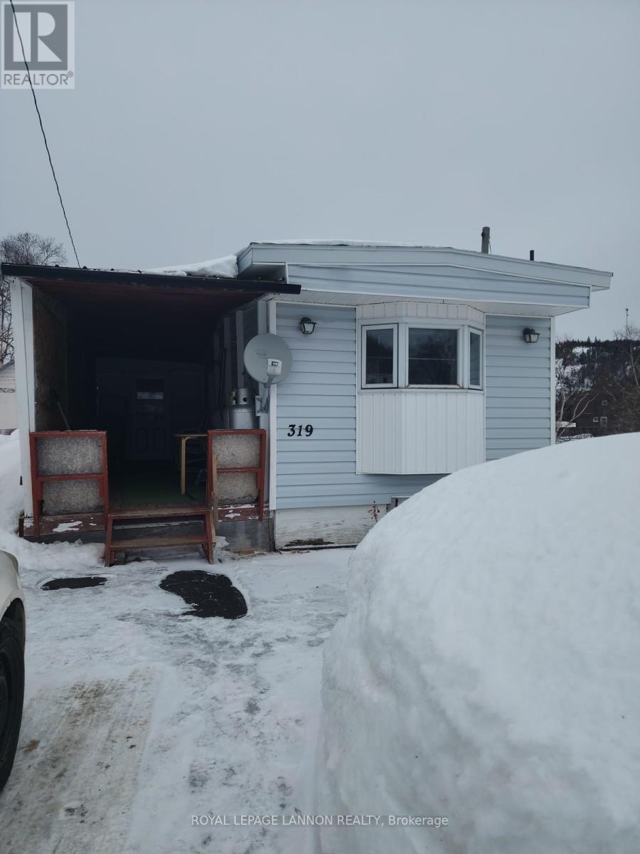 319-walker-street-schreiber-tb-88-ontario-x13244930