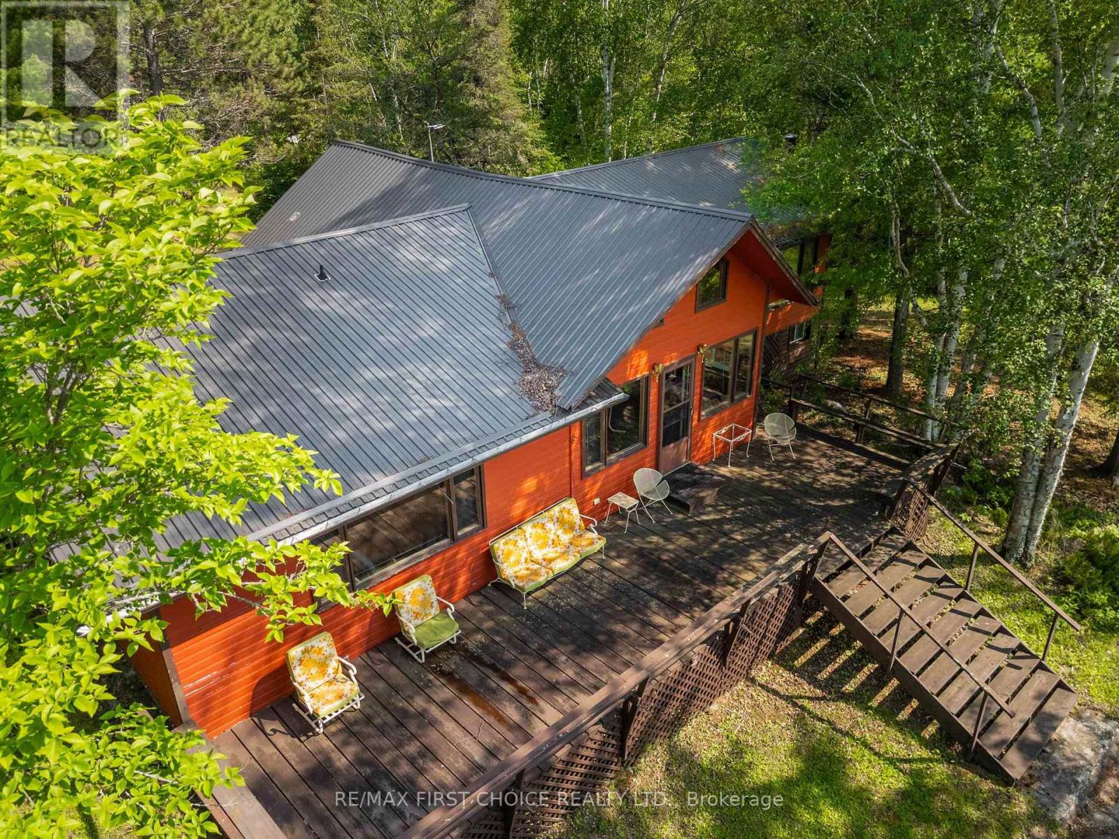 s986-winnipeg-river-kenora-remote-area-minaki-winnepeg-river-ontario-x13250588