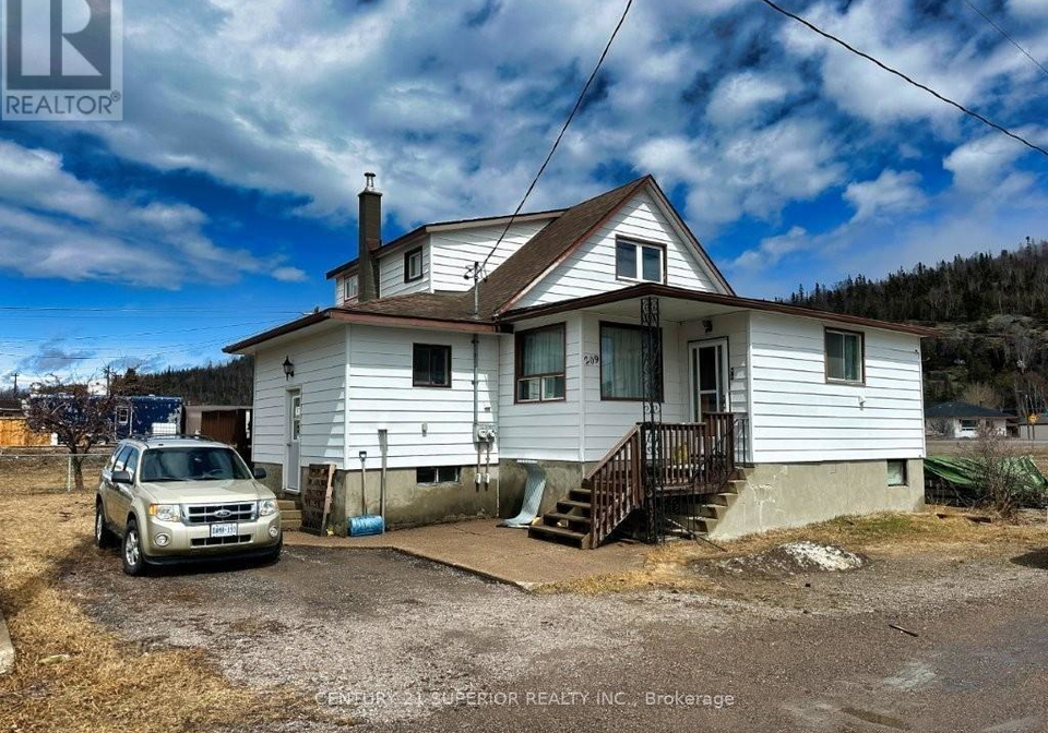 209-walker-street-schreiber-tb-88-ontario-x13251224