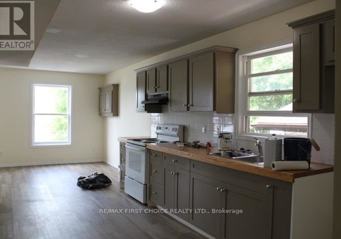 129-mckellar-street-n-thunder-bay-mckeller-park-ontario-x13500030