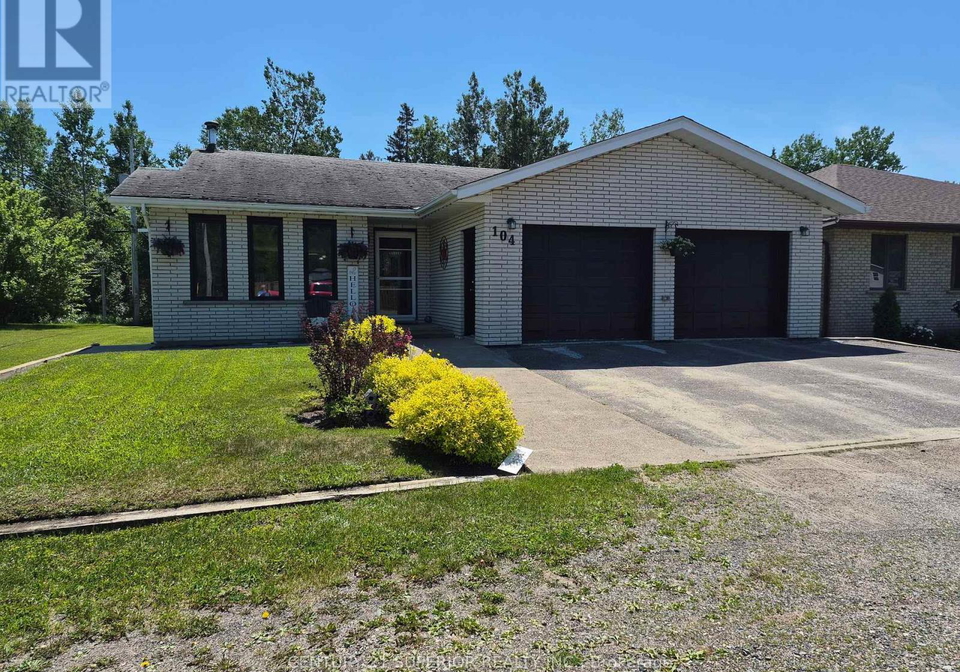 104-centennial-drive-schreiber-tb-88-ontario-x13501122