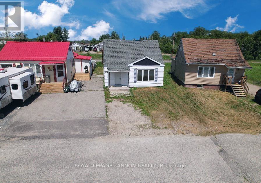 330-ball-park-crescent-greenstone-ontario-x13538806