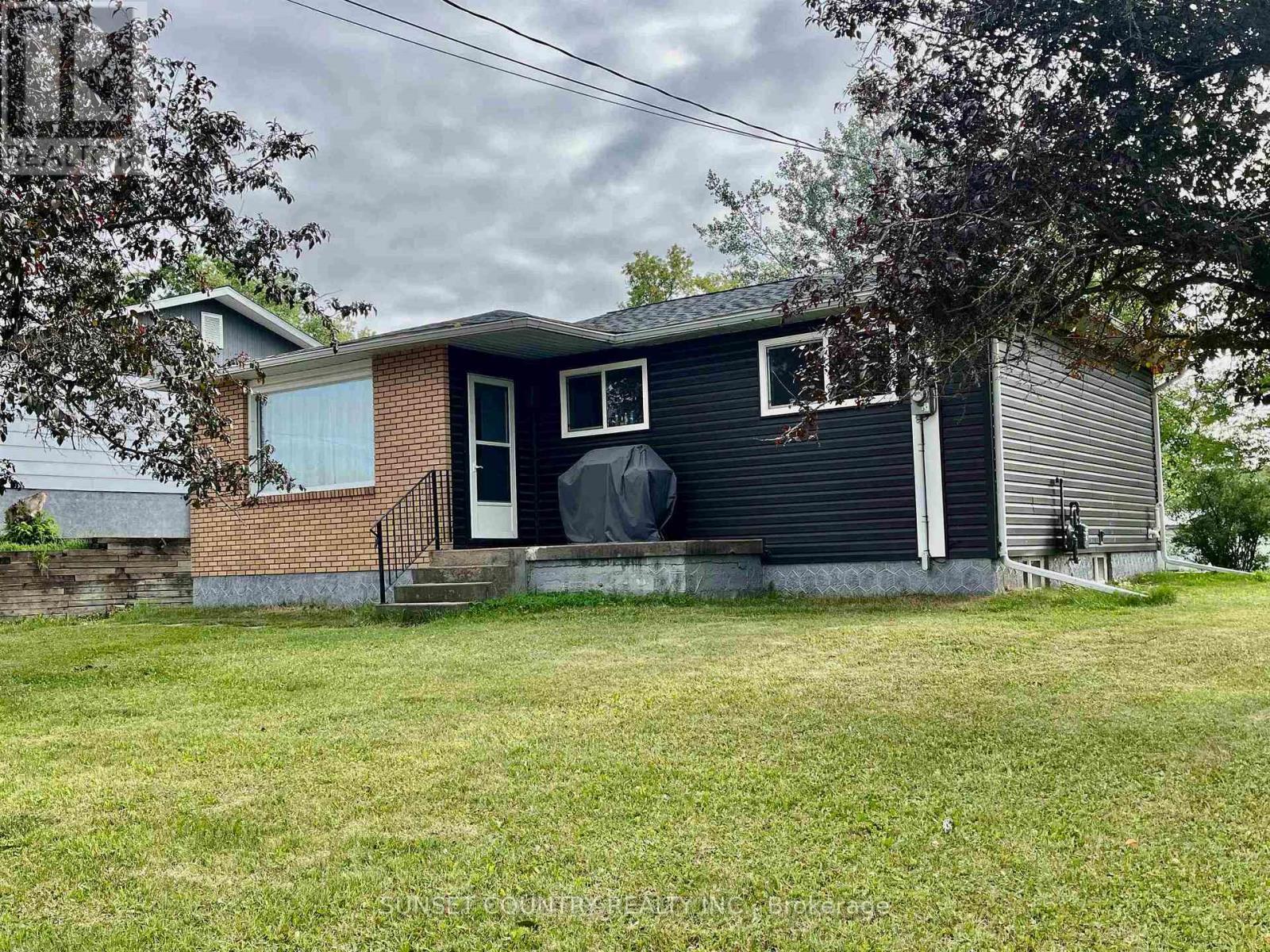 246-florence-street-dryden-hillcrest-ontario-x13539288