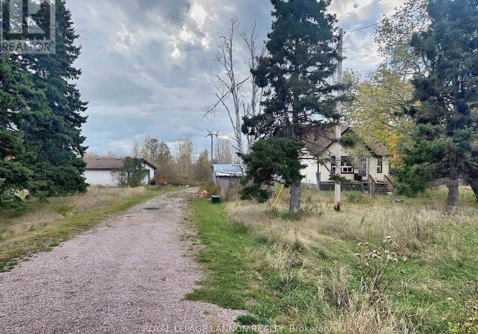 240-hwy-11-17-dorion-ontario-x13563674