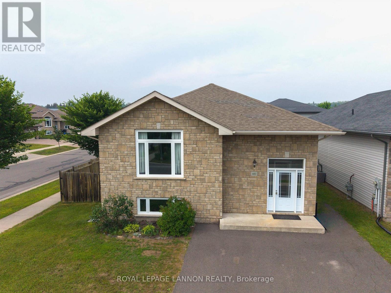 461-longbow-street-thunder-bay-john-street-north-ontario-x13585438