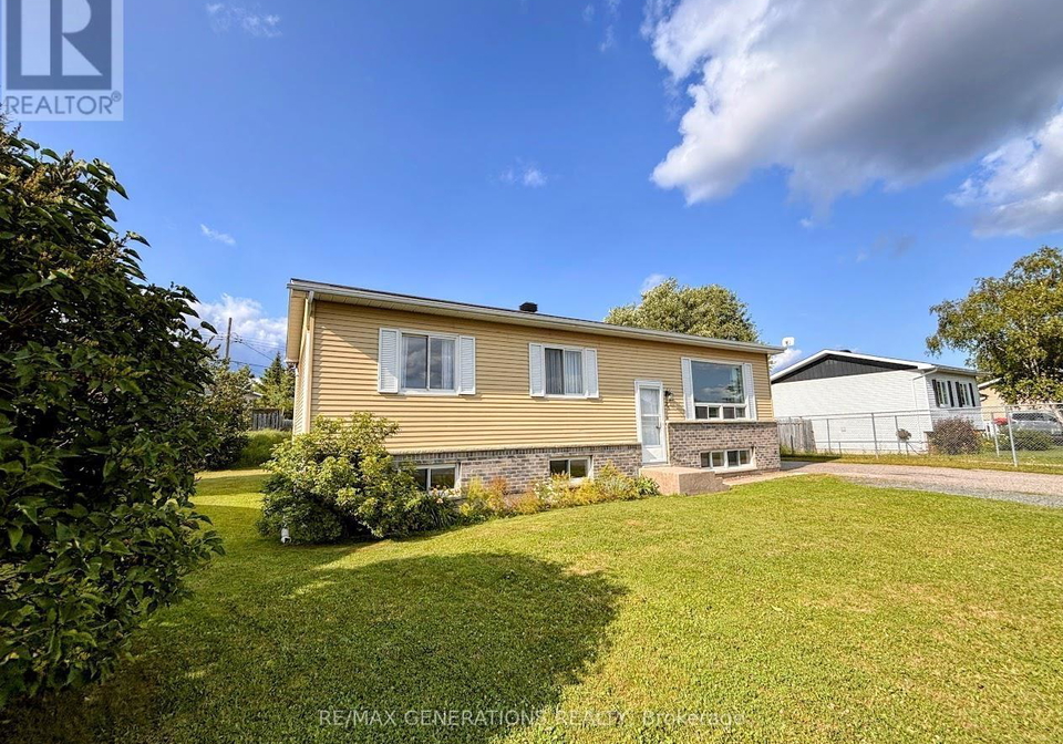 25-brooks-street-manitouwadge-tb-73-ontario-x13597526