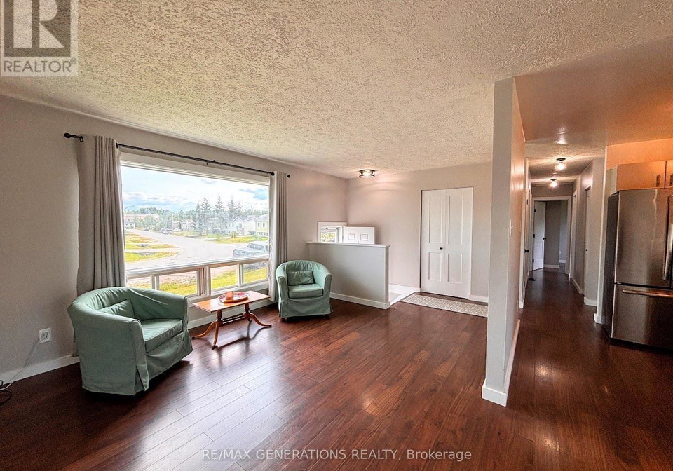 25-brooks-street-manitouwadge-tb-73-ontario-x13597526