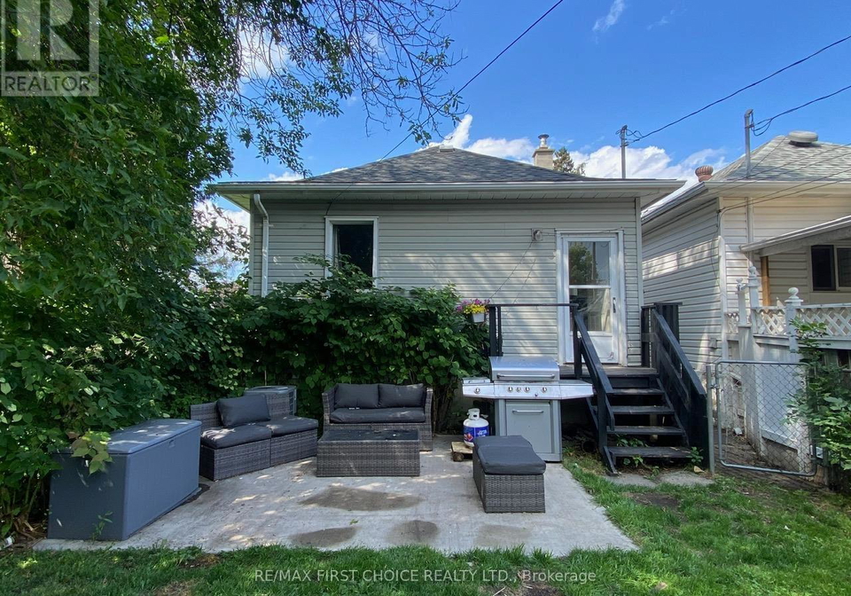 822-pruden-street-thunder-bay-mckeller-park-ontario-x13634702