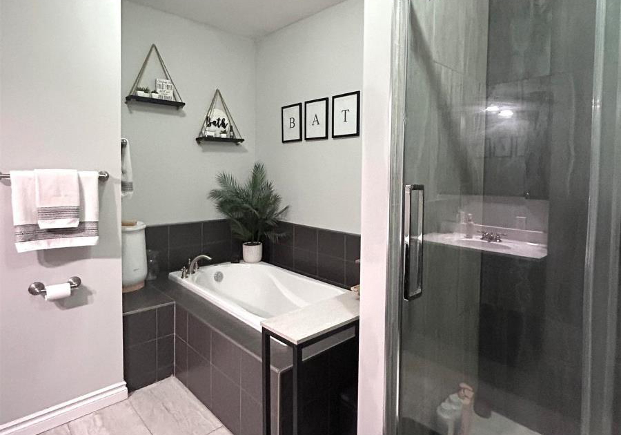 554-elm-avenue-fort-frances-tb-401-ontario-x13640400