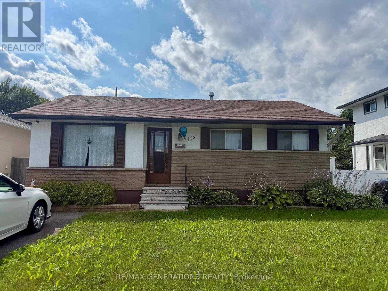 115-james-street-n-thunder-bay-edgewater-park-ontario-x13671024