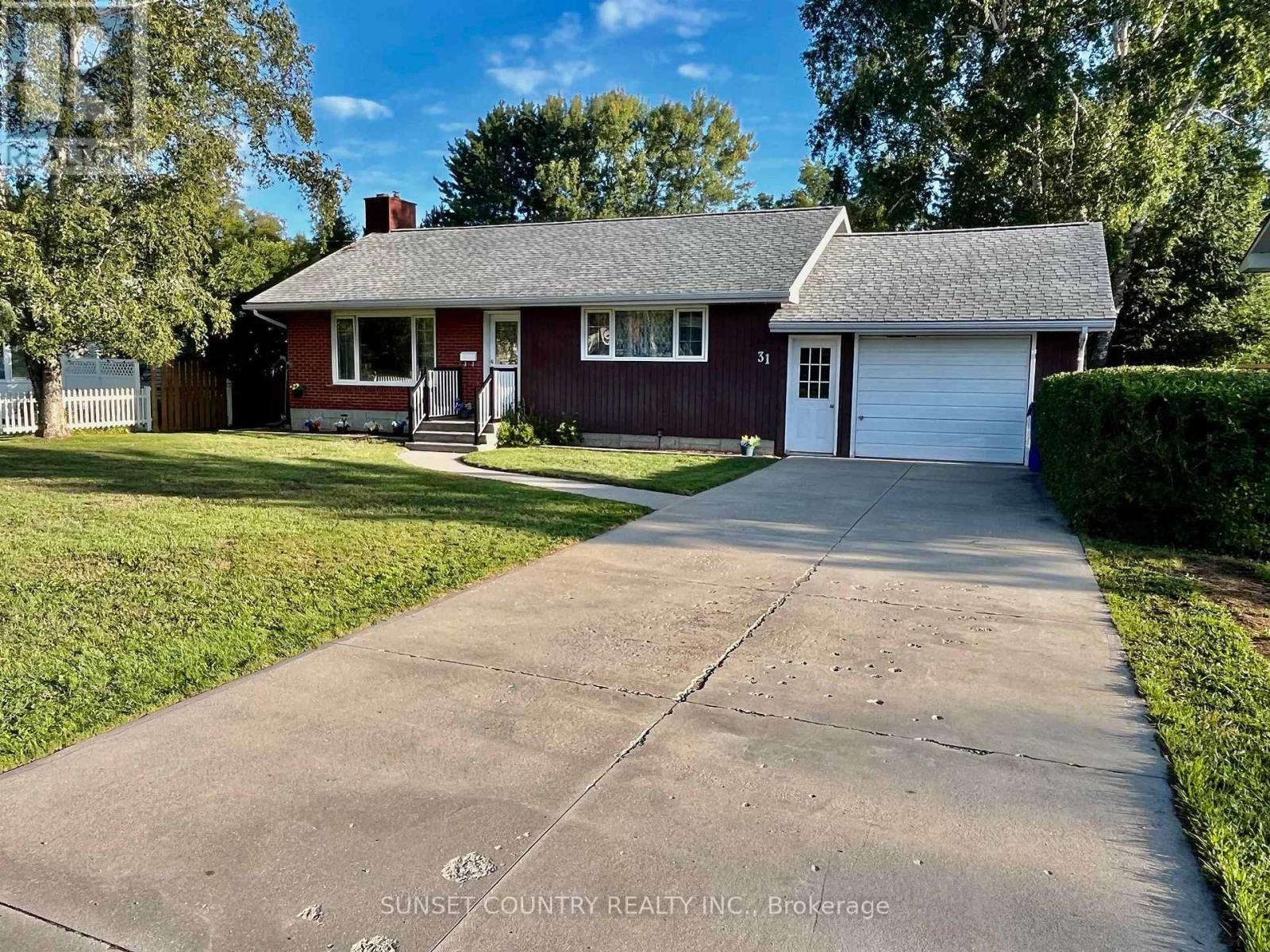 31-ross-street-dryden-riverview-ontario-x13695456
