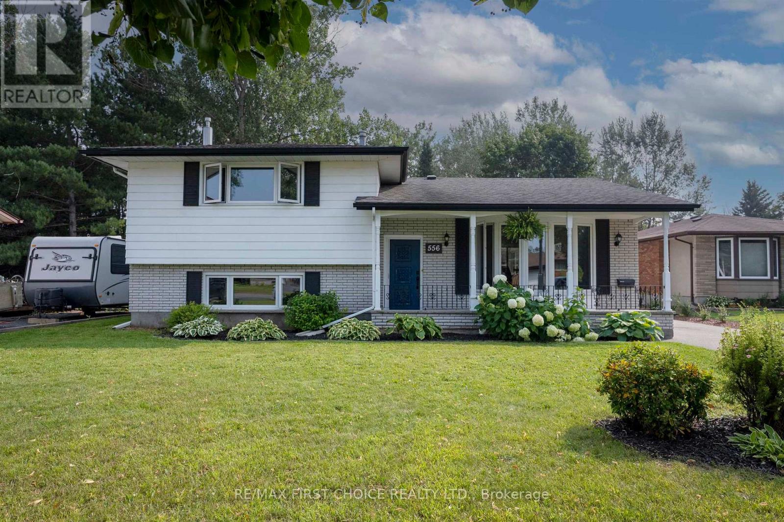 556-laurentian-drive-thunder-bay-northwood-park-ontario-x13708264