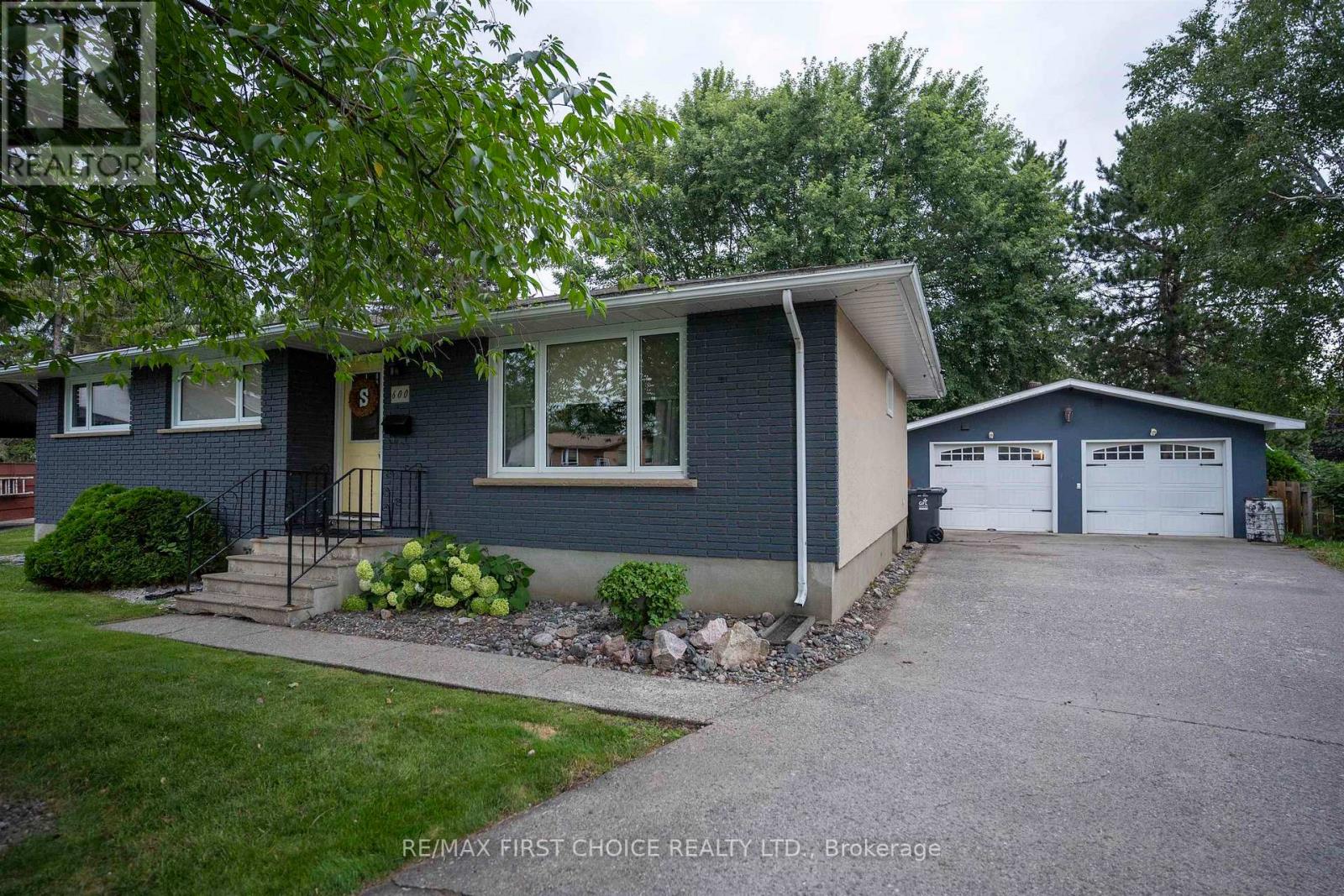 600-ashdale-place-thunder-bay-edgewater-park-ontario-x13714142