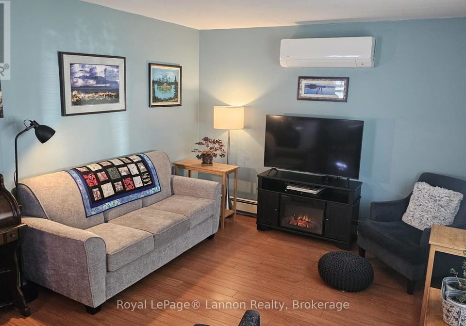 606-kingsway-thunder-bay-hyde-park-ontario-x13714144