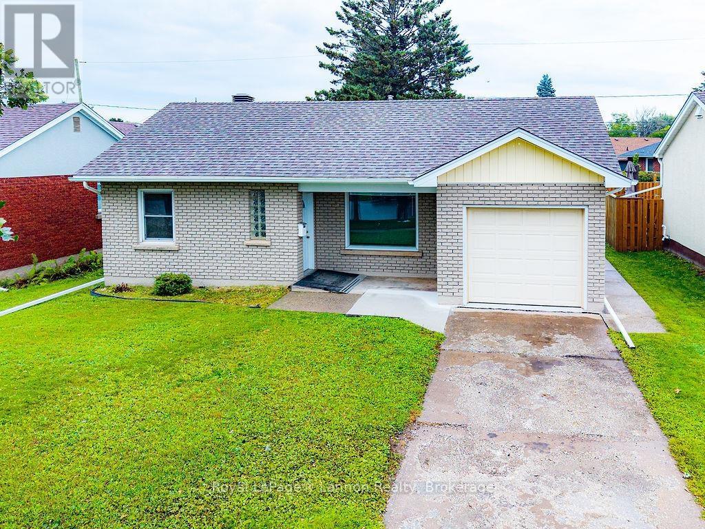 356-kingsway-ave-thunder-bay-hyde-park-ontario-x13717380
